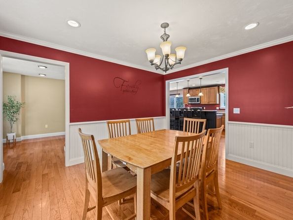 32 Rickey Ln, Wareham MA 02538