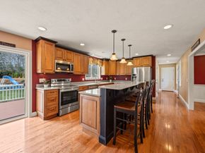 32 Rickey Ln, Wareham MA 02538
