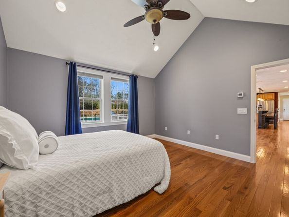 32 Rickey Ln, Wareham MA 02538