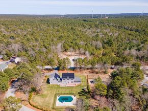 32 Rickey Ln, Wareham MA 02538