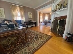 21 Emerson St, Peabody MA 01960