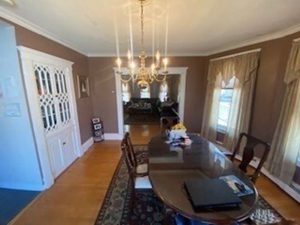 21 Emerson St, Peabody MA 01960