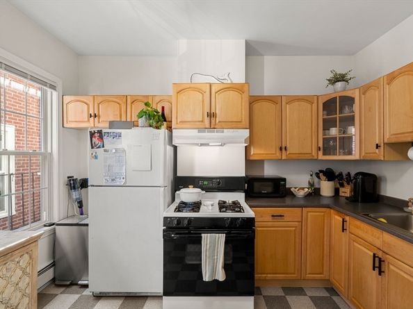 54 I St, Boston MA 02127