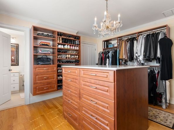 15 Rockport Rd, Weston MA 02493