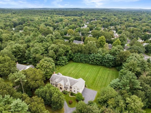 15 Rockport Rd, Weston MA 02493