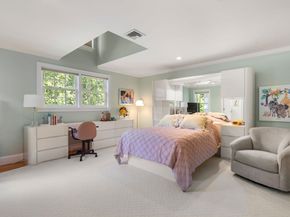 15 Rockport Rd, Weston MA 02493