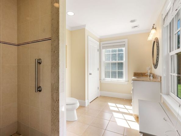 15 Rockport Rd, Weston MA 02493