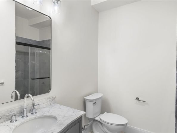 68 Evergreen B, Newton MA 02466