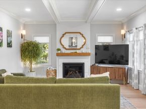 68 Evergreen B, Newton MA 02466