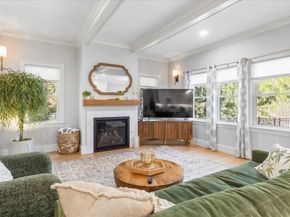 68 Evergreen B, Newton MA 02466