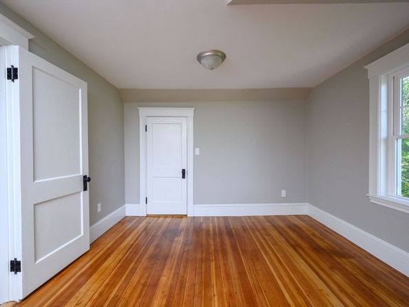 9 School Street, Hull MA 02045