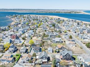 9 62nd St, Newburyport MA 01950