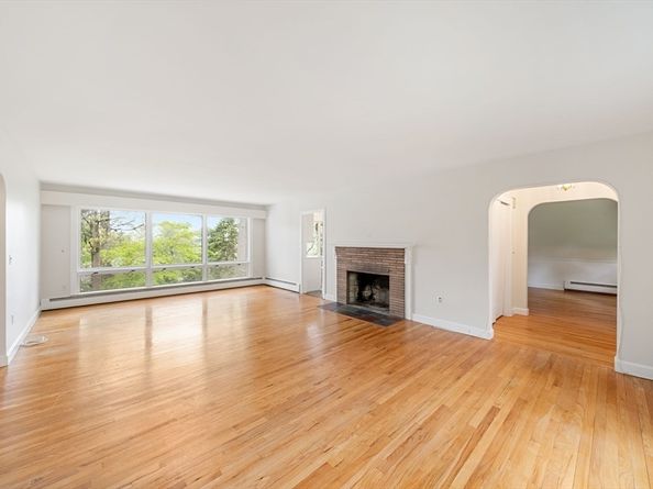 66 Windmill Ln, Arlington MA 02474