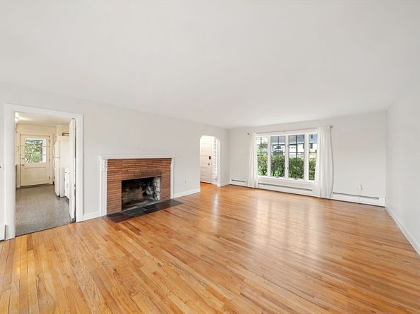 66 Windmill Ln, Arlington MA 02474