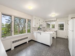66 Windmill Ln, Arlington MA 02474
