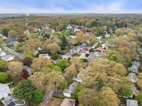 66 Windmill Ln, Arlington MA 02474