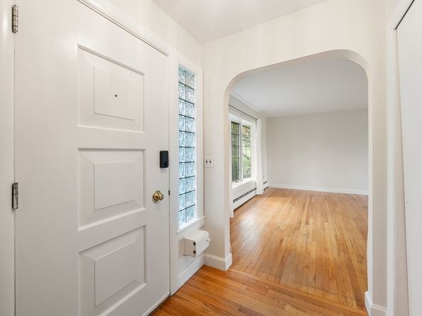66 Windmill Ln, Arlington MA 02474