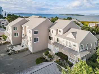 10 Sloop Ln