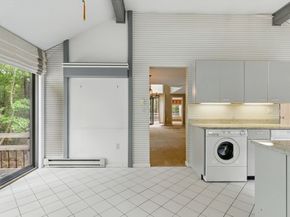 2 Hillside Dr 2, Wayland MA 01778