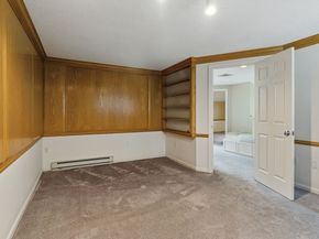 2 Hillside Dr 2, Wayland MA 01778