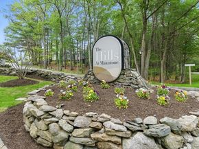 2 Hillside Dr 2, Wayland MA 01778