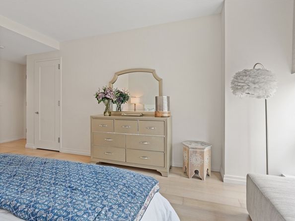 1 Franklin St 1504, Boston MA 02110