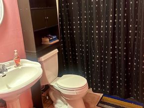 32 Hampden Ave, Brockton MA 02301