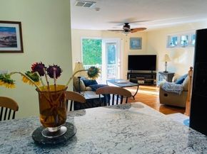 42 Colonial Rd, Webster MA 01570