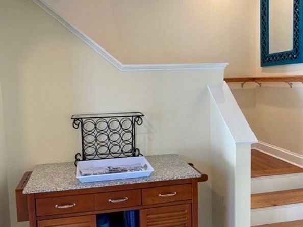 42 Colonial Rd, Webster MA 01570