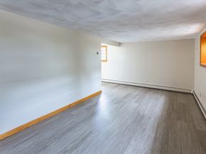 51 Stoughton St, Quincy MA 02169