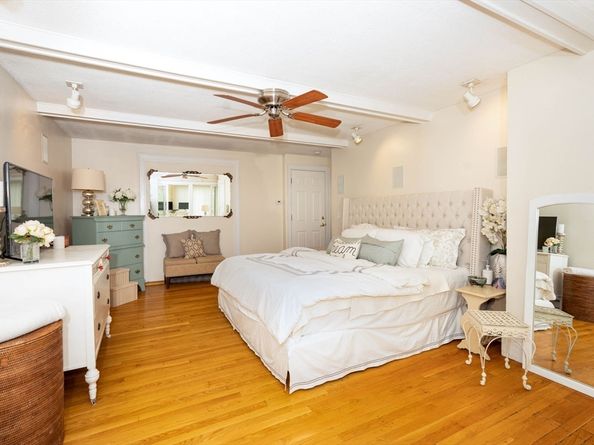 33 Samoset Ave, Quincy MA 02169