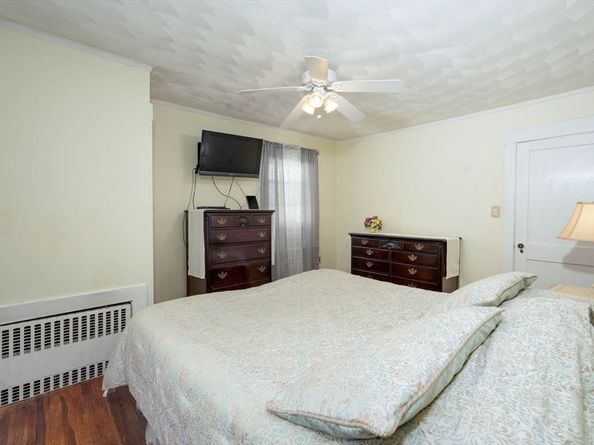 33 Samoset Ave, Quincy MA 02169