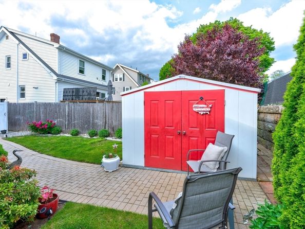 33 Samoset Ave, Quincy MA 02169