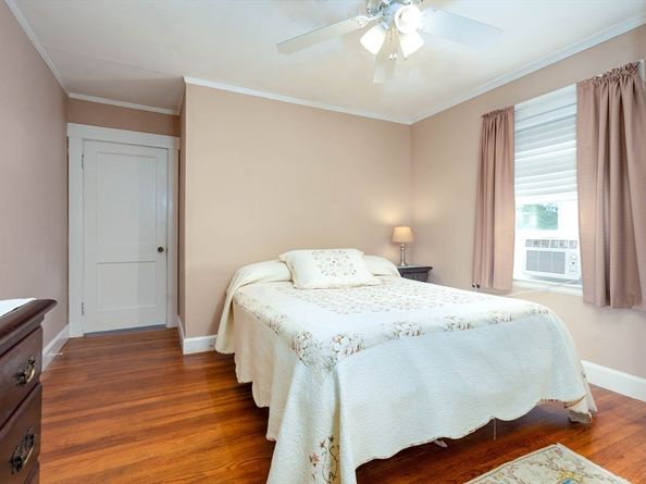 33 Samoset Ave, Quincy MA 02169