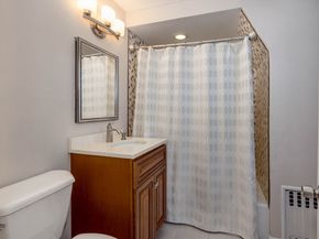 33 Samoset Ave, Quincy MA 02169