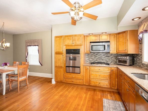 33 Samoset Ave, Quincy MA 02169