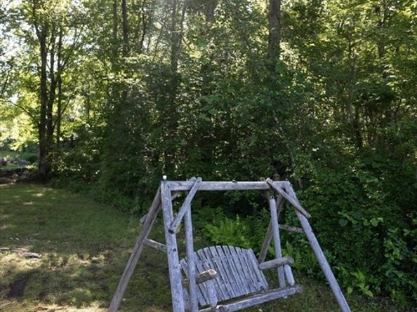 1023 N. Woodstock Road, Southbridge MA 01550