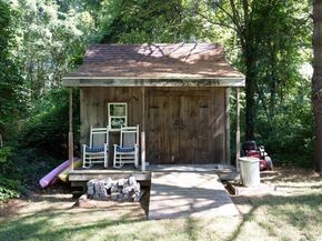 1023 N. Woodstock Road, Southbridge MA 01550