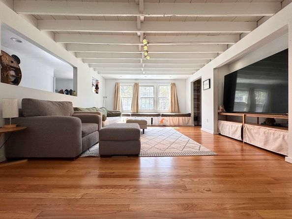 84 Walden Ter, Concord MA 01742