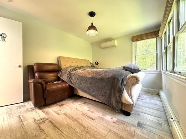 84 Walden Ter, Concord MA 01742