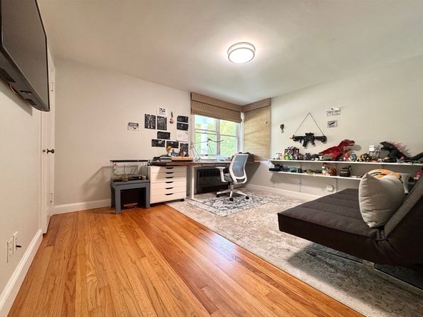 84 Walden Ter, Concord MA 01742