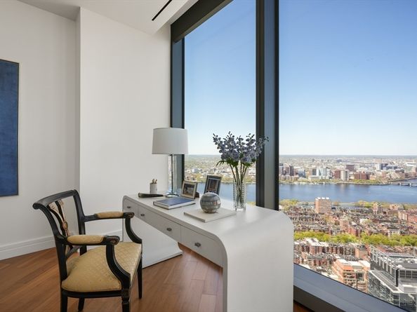 1 Dalton St U5602, Boston MA 02115