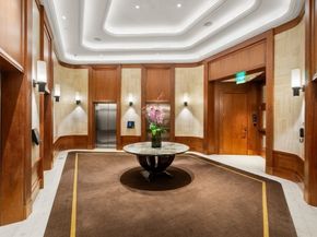 1 Dalton St U5602, Boston MA 02115