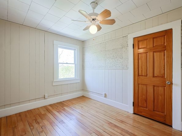 101 Jones Rd 101, Hopedale MA 01747