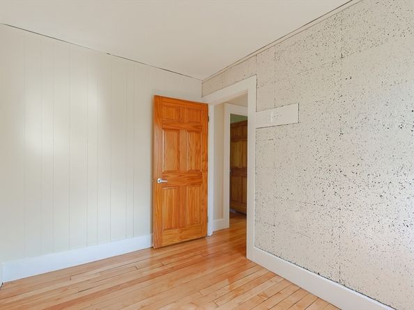101 Jones Rd 101, Hopedale MA 01747
