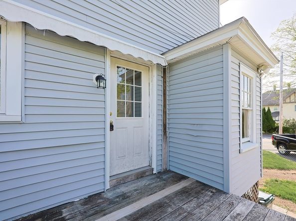 101 Jones Rd 101, Hopedale MA 01747
