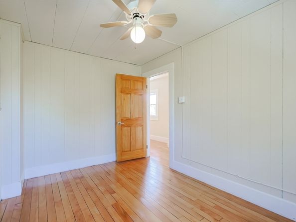 101 Jones Rd 101, Hopedale MA 01747