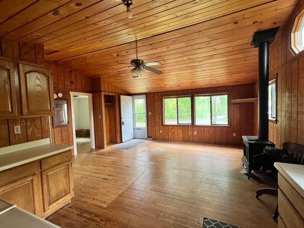11 Summit Avenue, Lakeville MA 02347