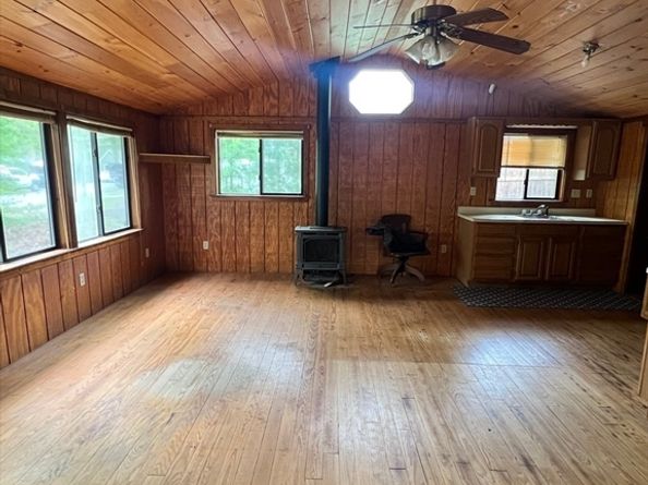 11 Summit Avenue, Lakeville MA 02347