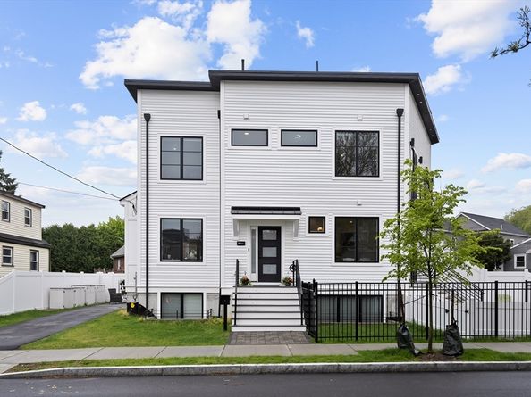 38 Bradshaw Street 38, Watertown MA 02472